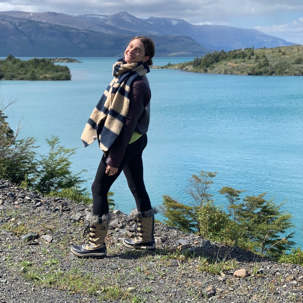 Meet your Posher, Rachel